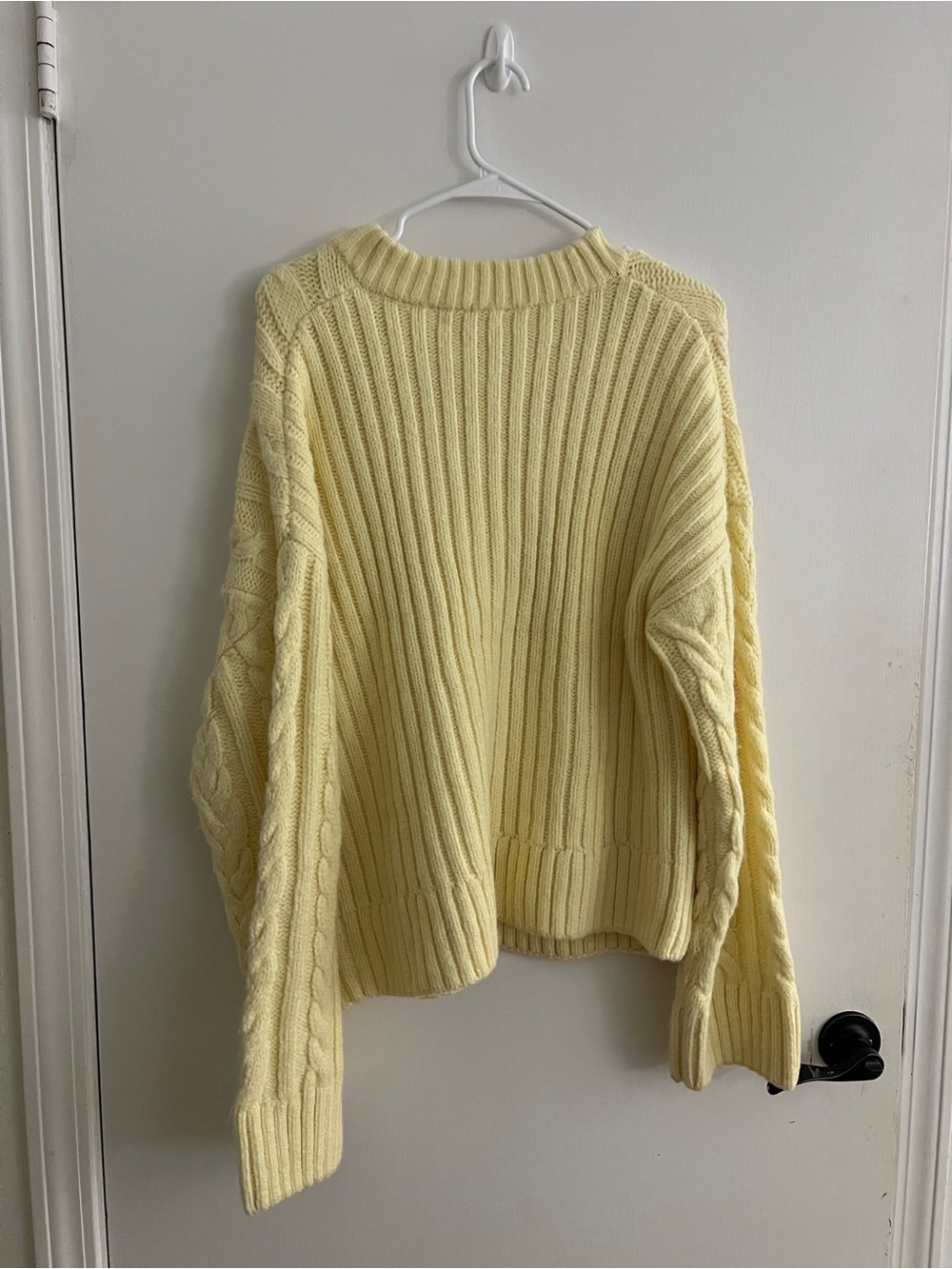 KITRI Soft Yellow Cable-Knit V-Neck Sweater - Picture 2 of 7
